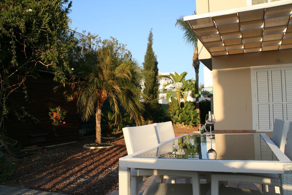 Villa Athina Paphos Phòng bức ảnh