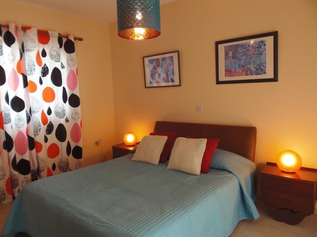 Villa Athina Paphos Phòng bức ảnh